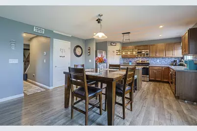 915 Darlington Creek Drive, Alexandria, KY 41001 - Photo 13