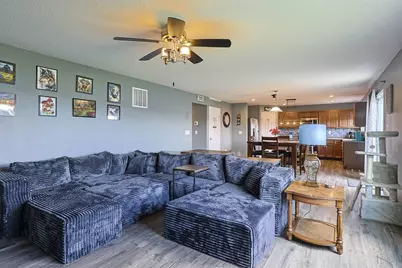 915 Darlington Creek Drive, Alexandria, KY 41001 - Photo 9