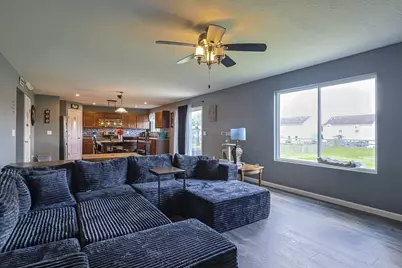 915 Darlington Creek Drive, Alexandria, KY 41001 - Photo 7