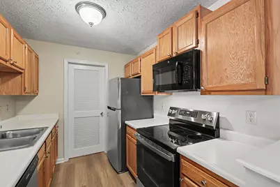 551 Napa Valley Lane #6, Crestview Hills, KY 41017 - Photo 5