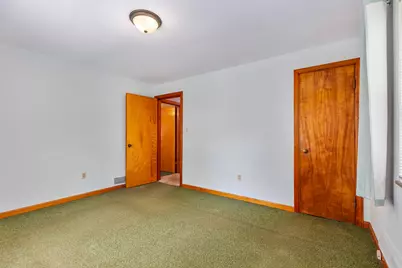 10 Faye Drive, Latonia, KY 41015 - Photo 23