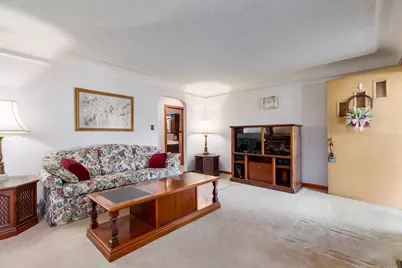10 Faye Drive, Latonia, KY 41015 - Photo 11