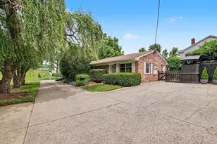 113 4th Ave, Dayton, KY 41074 - Photo 1