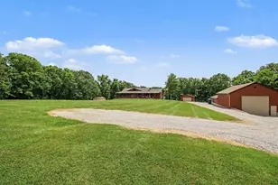 302 Bullock Pen Dr, Crittenden, KY 41030 - Photo 1