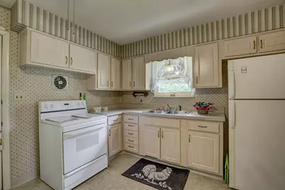 44 E 43rd Street, Latonia, KY 41015 - Photo 9