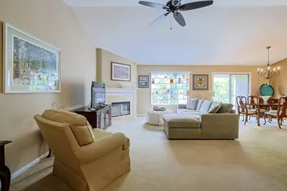 2115 Clareglen Drive #302, Crescent Springs, KY 41017 - Photo 7