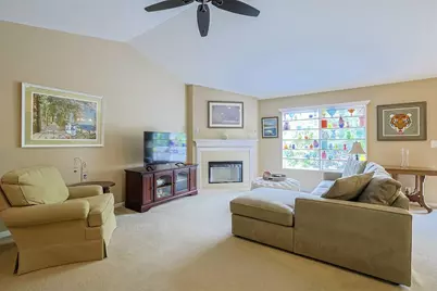 2115 Clareglen Drive #302, Crescent Springs, KY 41017 - Photo 5