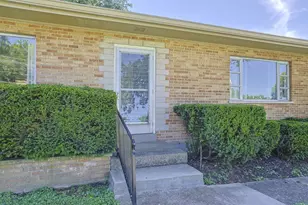 2559 Amsterdam Rd, Villa Hills, KY 41017 - Photo 3