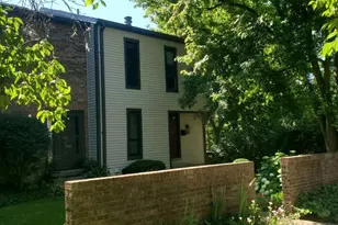 912 Ravine Dr, Villa Hills, KY 41017 - Photo 1