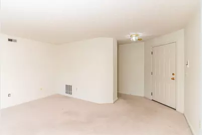 1465 Atlanta Court #202, Florence, KY 41042 - Photo 5