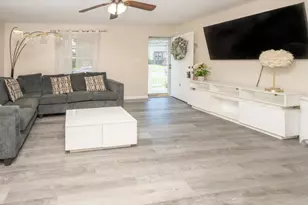 12 Gail Ct, Latonia, KY 41015 - Photo 9