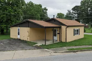 614 Main St, Falmouth, KY 41040 - Photo 5