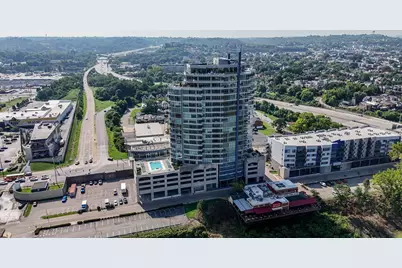 400 Riverboat Row #1703, Newport, KY 41071 - Photo 3