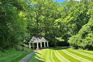 2276 Edenderry Dr, Crescent Springs, KY 41017 - Photo 31