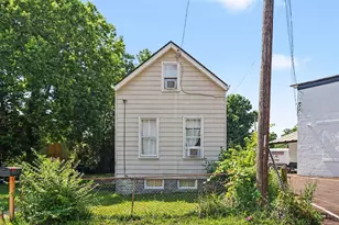 121 E 32nd St, Latonia, KY 41015 - Photo 1
