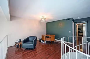 210 E 2nd St, Covington, KY 41011 - Photo 27