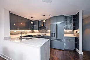 210 E 2nd St, Covington, KY 41011 - Photo 9