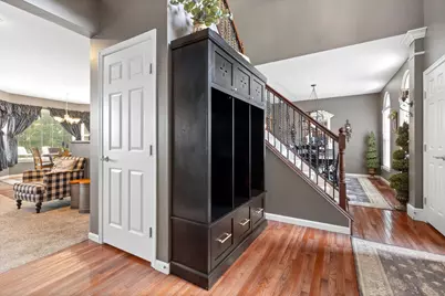885 Sandstone Ridge, Newport, KY 41076 - Photo 3