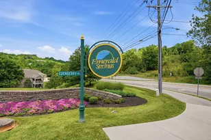 2133 Clareglen Dr, Crescent Springs, KY 41017 - Photo 31