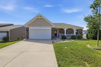 1376 Meadowcrest Circle, Independence, KY 41051 - Photo 3
