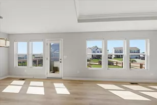 1376 Meadowcrest Cir, Independence, KY 41051 - Photo 17