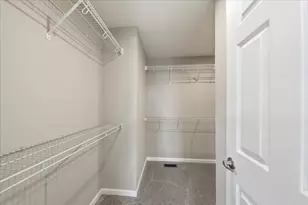 1376 Meadowcrest Cir, Independence, KY 41051 - Photo 25