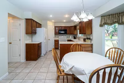 8442 Woodcreek Drive, Florence, KY 41042 - Photo 7