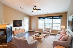 1126 Periwinkle Dr, Florence, KY 41042 - Photo 5