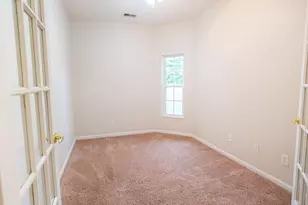 990 Mistflower Ln, Florence, KY 41042 - Photo 17