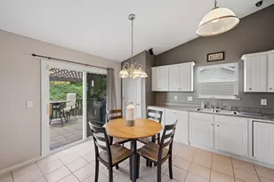 2202 Summerlin St, Covington, KY 41017 - Photo 7