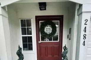 2484 Fountain Pl, Fort Mitchell, KY 41017 - Photo 1