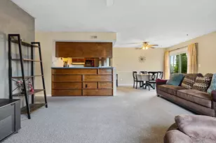 1070 Oakgrove Ct, Independence, KY 41051 - Photo 3