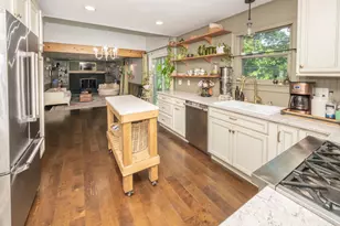 705 Oakridge Dr, Union, KY 41091 - Photo 3