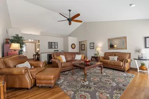 2177 Treetop Ln, Hebron, KY 41048 - Photo 7