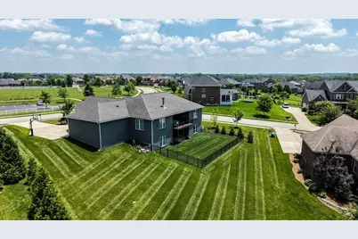 914 Man O War Boulevard, Union, KY 41091 - Photo 7