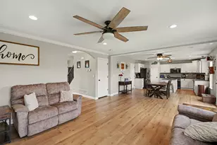2423 Treetop Ln, Hebron, KY 41048 - Photo 5
