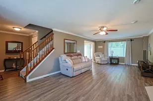 10420 Blacksmith Pl, Florence, KY 41042 - Photo 9