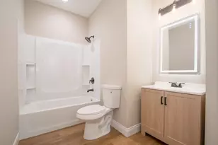 472 Hemlock Rd, Covington, KY 41015 - Photo 13