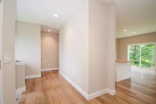 472 Hemlock Rd, Covington, KY 41015 - Photo 5