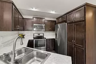 7463 Flintshire Dr, Alexandria, KY 41001 - Photo 3