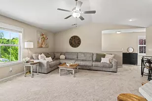 7463 Flintshire Dr, Alexandria, KY 41001 - Photo 3