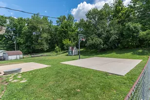 8454 Pheasant Dr, Florence, KY 41042 - Photo 5