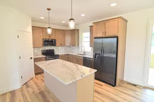 725 Ezra Dr, Taylor Mill, KY 41015 - Photo 15