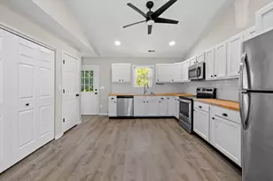 99 Sanders Dr, Florence, KY 41042 - Photo 5