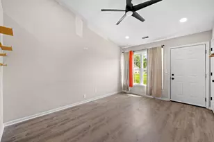 99 Sanders Dr, Florence, KY 41042 - Photo 3