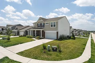 1308 Meadowcrest Cir, Independence, KY 41051 - Photo 3