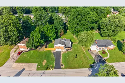18 Lacresta Drive, Florence, KY 41042 - Photo 5