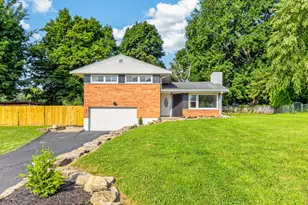 18 Lacresta Dr, Florence, KY 41042 - Photo 1