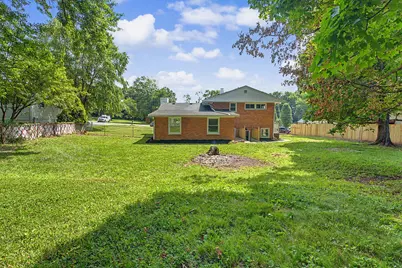 18 Lacresta Drive, Florence, KY 41042 - Photo 5
