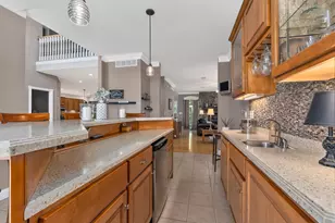 102 Harbour Pointe Dr, Williamstown, KY 41097 - Photo 9